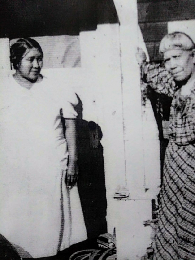 Mary Cervantes and her mother Maria Ascension Solórsano. Photo courtesy of Richard Lopez.