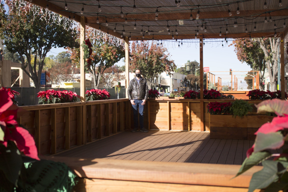 La Catrina General Manager Gustavo Gonzales on Dec. 8 in an empty parklet located in front of the restaurant on San Benito Street. Photo by Noe Magaña.