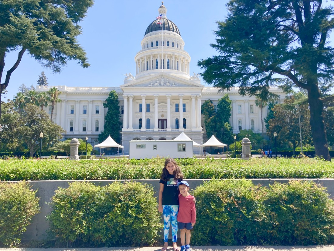 Melia and Noah Magaña infront of the Capitol Building. Photo courtesy of Shelby Schipsi.