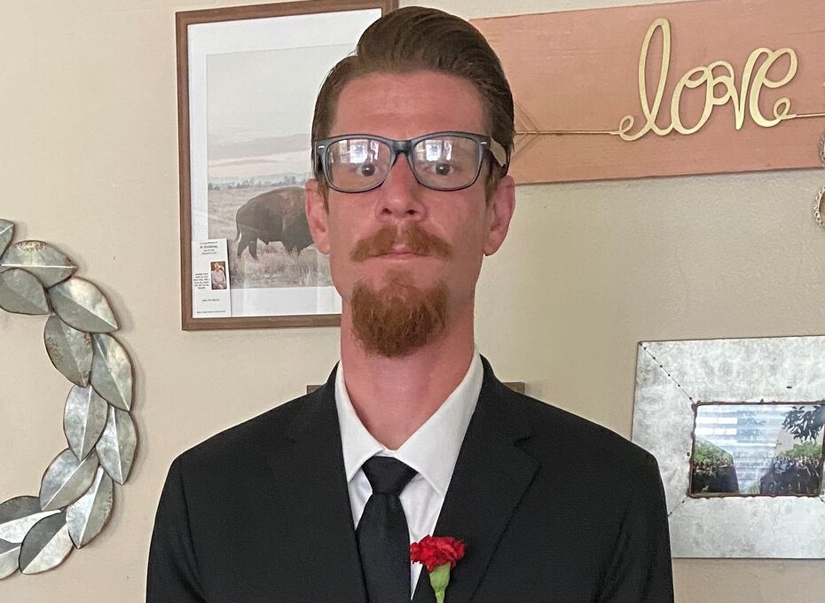 Luke Aaron Howell BenitoLink