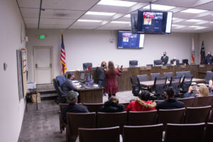 Councilwoman Dolores Morales being sworn at the Dec. 13, 2021 meeting. Photo by Noe MagaƱa.