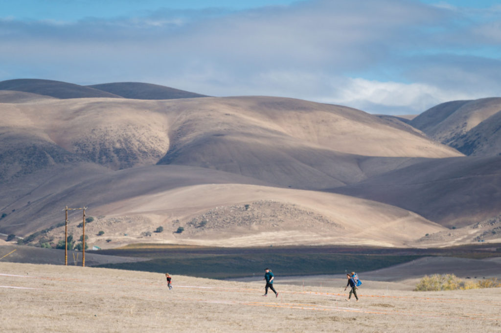 Competitors travel across the Paicines Ranch landscape. Photo by Alicia Arcidiacono and Chasing Chickadees Photography.